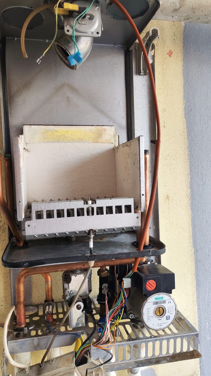 Atlas Elektronik servis galeri 15